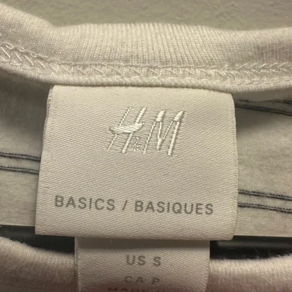 H&M Striped Basics Tee - Picture 2 of 3